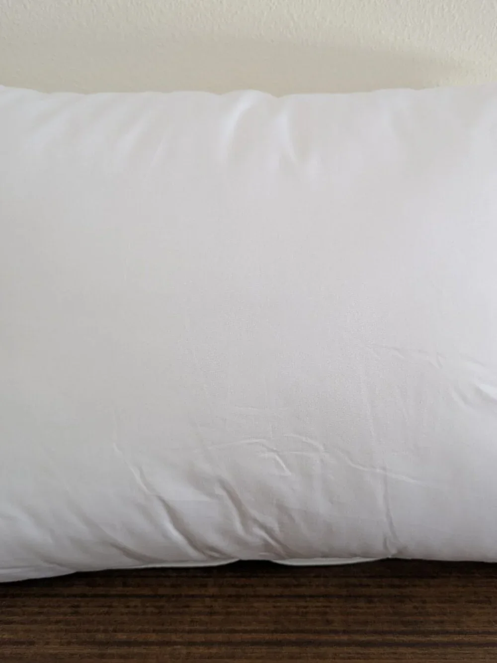 Quince Premium Down Alternative Pillow Standard Medium Firm